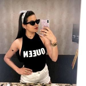 Meet your Posher, Arianny